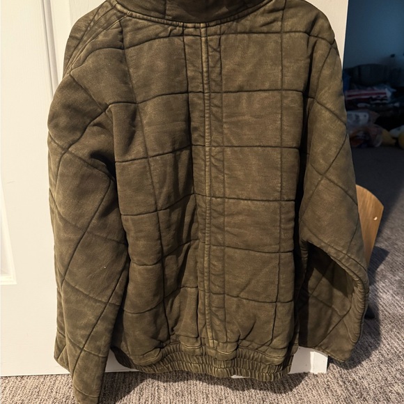 Free People Khaki Puffer Jacket - Picture 2 of 3